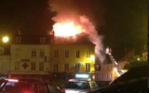 URGENT. Violent incendie dans le centre-ville de Gisors : 45 sapeurs-pompiers mobilisés