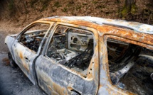 Evreux : il incendie la voiture dérobée la veille par un adolescent de 14 ans sur le parking de Bricorama 