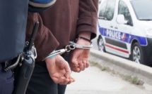 Seine-Maritime : il brandit une barre de fer et menace les passants place Saint-Sever à Rouen