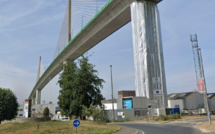 Seine-Maritime : un homme de 37 ans découvert sans vie au pied du pont de Brotonne