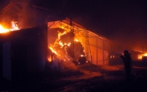 Une femme sapeur-pompier soupçonnée d'avoir tenté d'incendier deux conteneurs