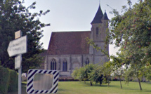 Dans l'Eure, des vitraux de l'église de Sacquenville vandalisés : le maire lance un appel à témoin