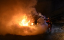 Mystérieux incendie à Vernon : quatre poids-lourds détruits par le feu, deux autres endommagés