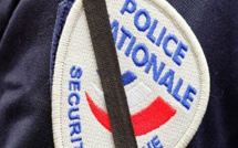 Le motard frappe un policier avec son casque après une course-poursuite dans Caudebec-lès-Elbeuf