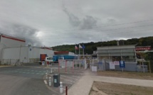 Fuite d'acide nitrique dans une entreprise de Louviers : deux employés hospitalisés