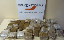 Près de 12 kg de résine de cannabis dans l'armoire de sa chambre à Saint-Etienne-du-Rouvray