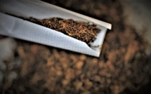 Au Havre, le vendeur de tabac de contrebande tombe dans le piège des policiers