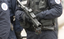 Yvelines. La police riposte à des jets de projectiles : trois interpellations