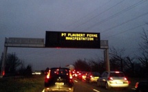 Le pont Flaubert à Rouen bloqué par 150 manifestants : embouteillages monstres ce matin