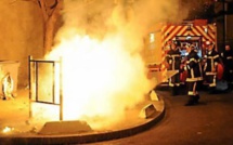 12 poubelles détruites et un scooter endommagé cette nuit : un incendiaire interpellé à Viroflay