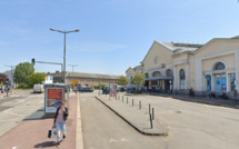 Dieppe : près de la gare, il bouscule une femme et lui dérobe sa carte bancaire avant d'être interpellé