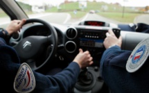 Rouen : à 14 ans, il "emprunte" une voiture pour raccompagner ses copines