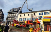 A Evreux, un feu d'appartement se propage à un immeuble mitoyen : soixante sapeurs-pompiers mobilisés