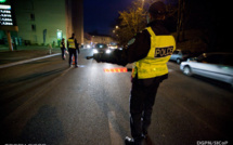 Yvelines : les policiers tirent sur le véhicule qui venait de les percuter. Deux interpellations