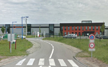 Important incendie dans l'usine Multiplasturgy à Saint-Aubin-sur-Gaillon. La cellule chimique est sur place