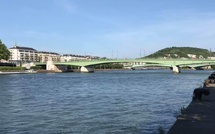 Rouen : une femme saute dans la Seine devant un ami, elle est retrouvée saine et sauve à son domicile
