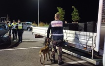 Opération coup de poing sur l’A13 : 325 véhicules contrôlés par la gendarmerie et les services de l’État