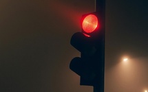 Le Havre : il conduit malgré un permis suspendu et grille un feu rouge 