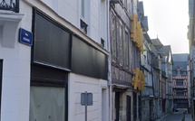 Rouen : une camionnette percute un échafaudage, la rue Étoupée bouclée