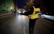 Yvelines : recherché pour évasion, il percute un fourgon de police après un refus d’obtempérer à Mantes-la-Jolie