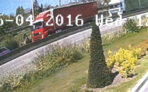 Piéton tué par un semi-remorque rouge près de Rouen : un routier bosniaque en garde à vue 