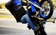 Aux Mureaux, un policier saisi à la gorge lors de l’interpellation d’un motard