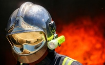 Eure : un sapeur-pompier d'Elbeuf grièvement blessé dans l’effondrement d’une toiture en feu