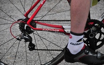 Eure : une chute dans le peloton fait onze blessés lors du Grand prix cycliste Rouen - Gisors