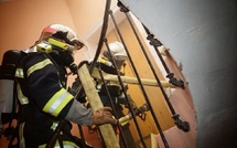 Feu de chambre à Évreux : une femme et un enfant de 10 ans hospitalisés en urgence relative 