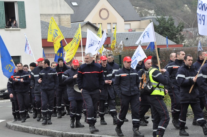 Pompiers en colère 12