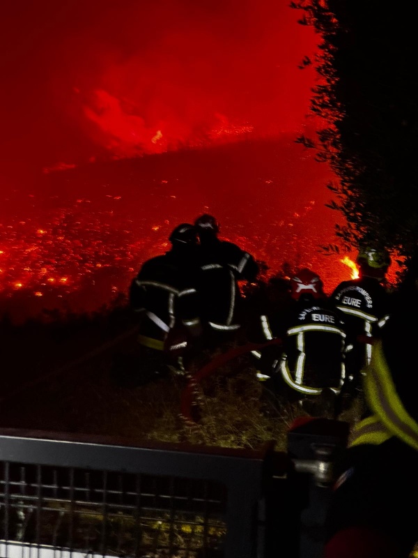 Intégrés à la colonne Normandie, 24 sapeurs-pompiers de l'Eure  en renfort dans le Sud de la France 